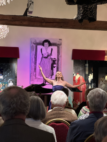 Elisabet Einarsdóttir Italienska toner och smaker  Birgit Nilsson MuseumFoto: Gunilla Hovenäs